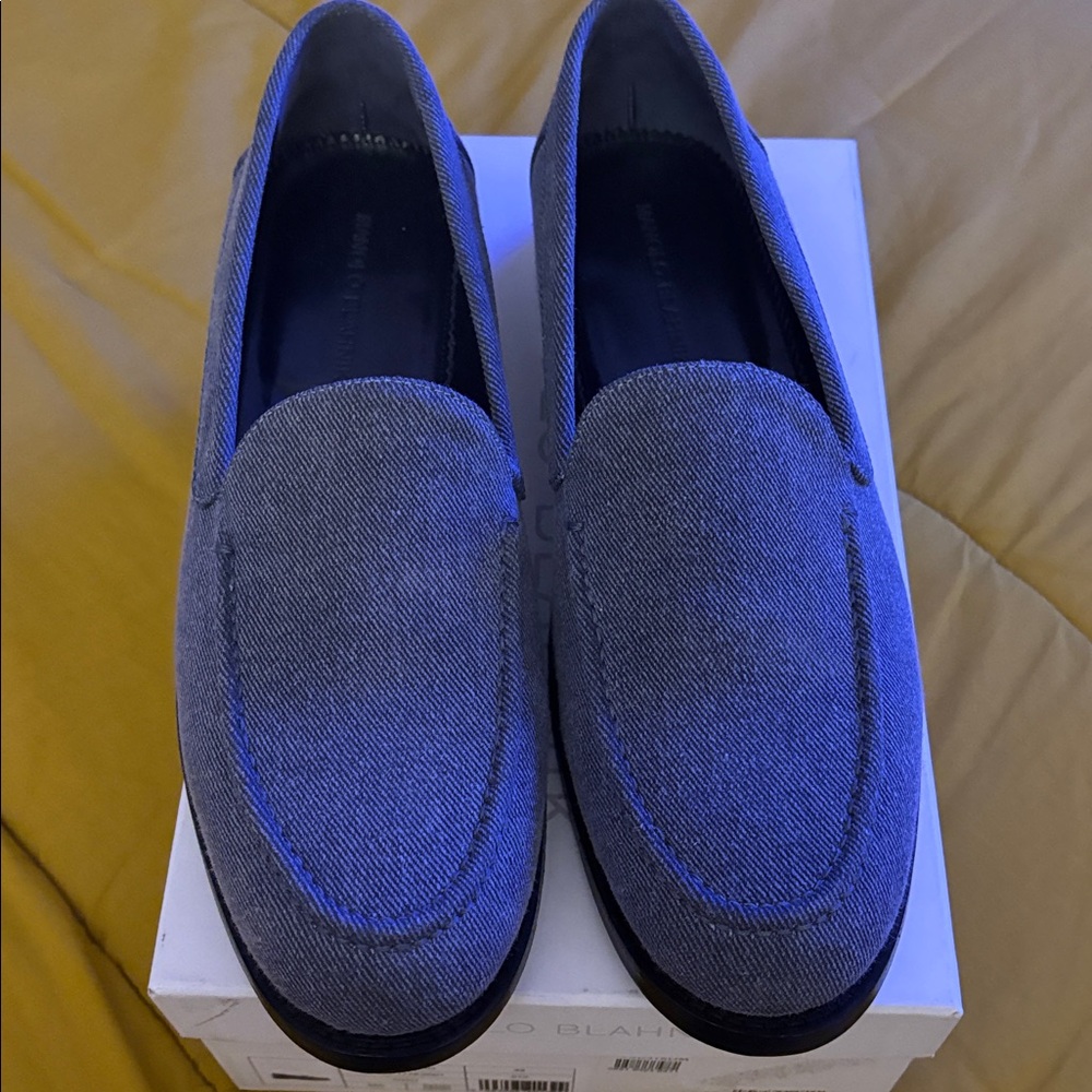 Manolo Blahnik Dineguardo Women’s Flats Loafers Blue Denim EU 42